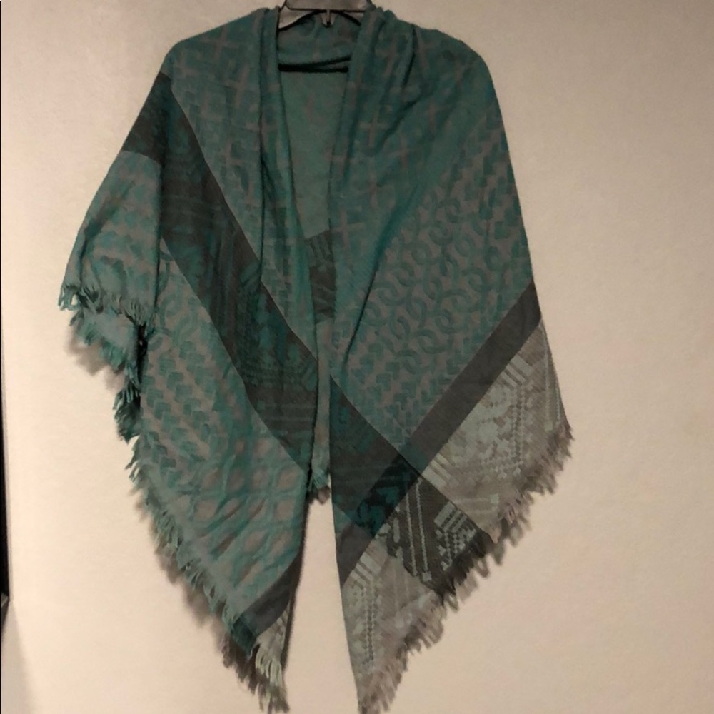 Scarf/Shaw